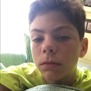 Meet your Posher, Dakota